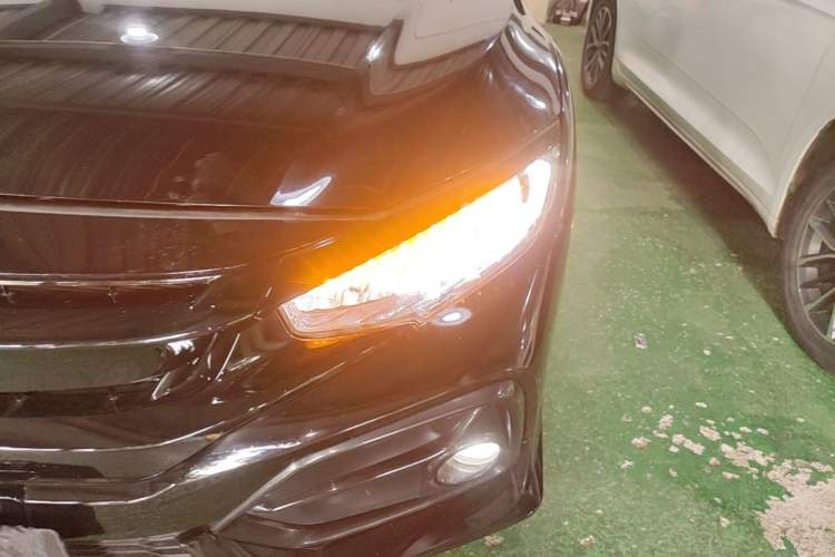 Used Honda Civic 2021 HATCHBACK 220TURBO CVT Trendy Cool Edition Left Front Headlight