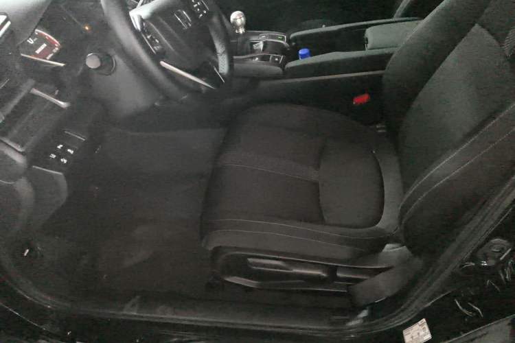 Used Honda Civic 2021 HATCHBACK 220TURBO Manual Driving Pleasure Control Left Front Seat