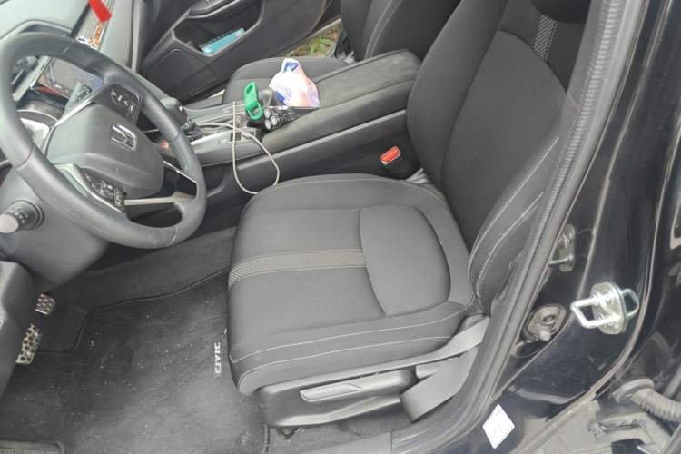 Used Honda Civic 2021 HATCHBACK 220TURBO CVT Trendy Cool Edition Left Front Seat