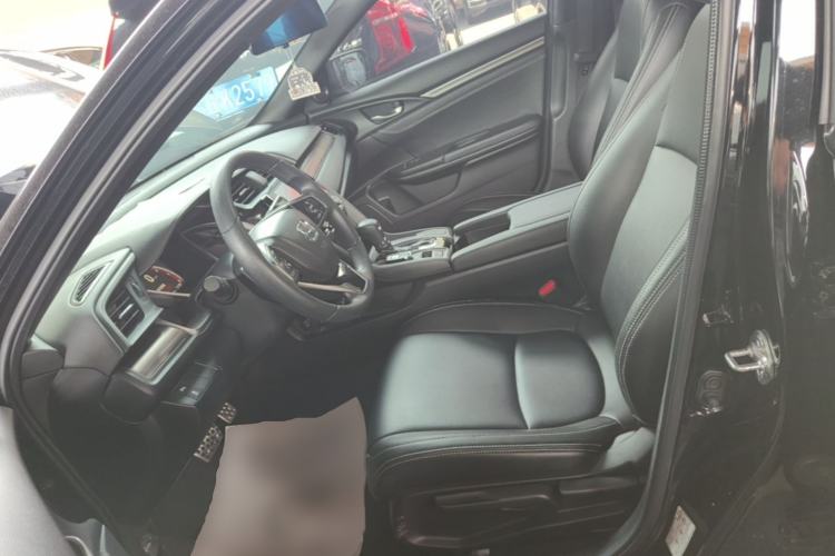 Used Honda Civic 2021 HATCHBACK 220TURBO CVT Trendy Cool Edition Left Front Seat
