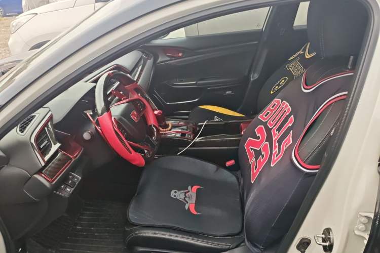 Used Honda Civic 2021 HATCHBACK 220TURBO CVT Trendy Cool Edition Left Front Seat