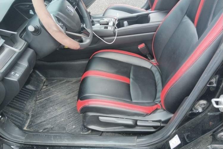 Used Honda Civic 2021 HATCHBACK 220TURBO CVT Trendy Cool Edition Left Front Seat