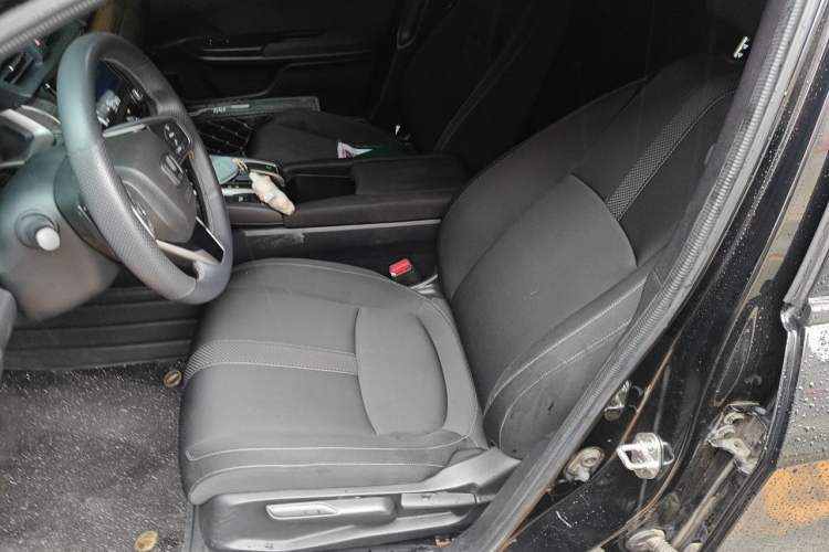 Used Honda Civic 2021 HATCHBACK 220TURBO CVT Trendy Cool Edition Left Front Seat