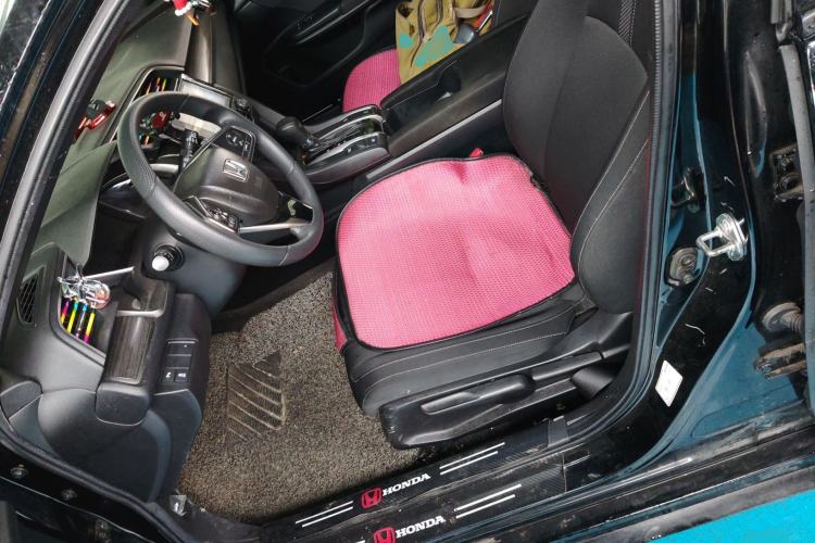 Used Honda Civic 2021 HATCHBACK 220TURBO CVT New Trendsetter Left Front Seat
