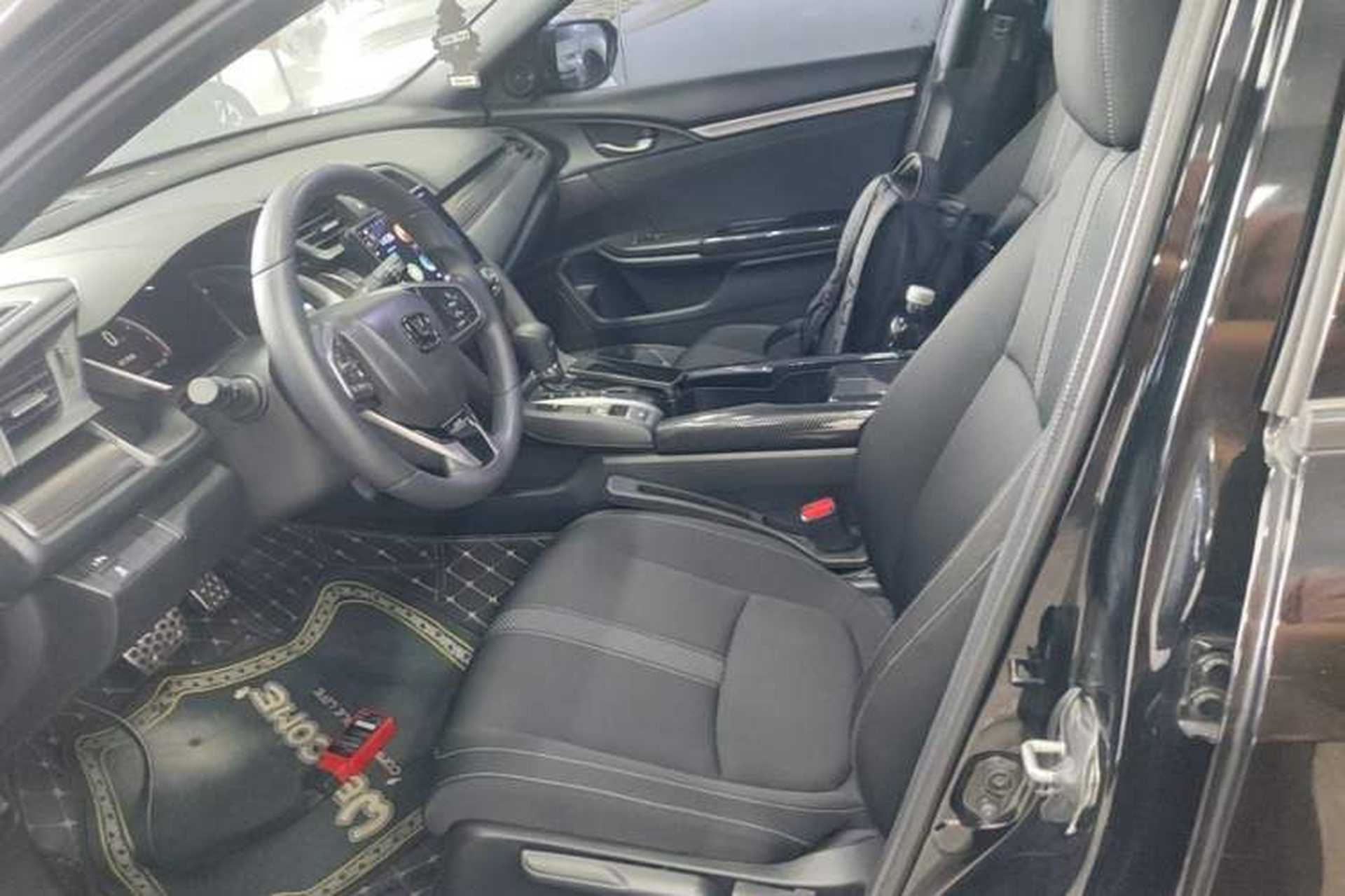 Used Honda Civic 2021 HATCHBACK 220TURBO CVT Trendy Cool Edition Left Front Seat