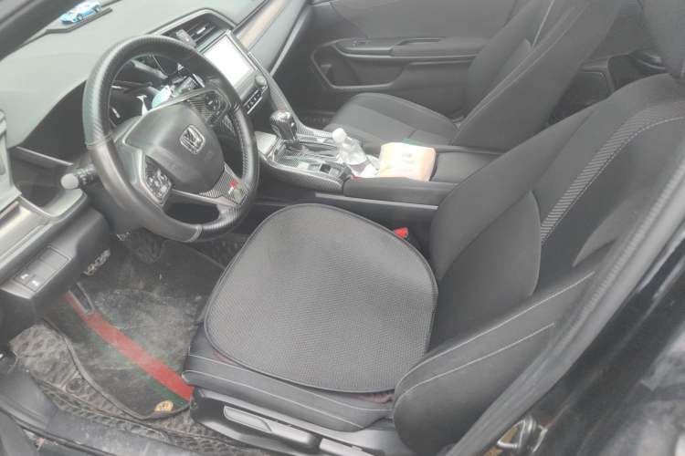 Used Honda Civic 2021 HATCHBACK 220TURBO CVT Trendy Cool Edition Left Front Seat