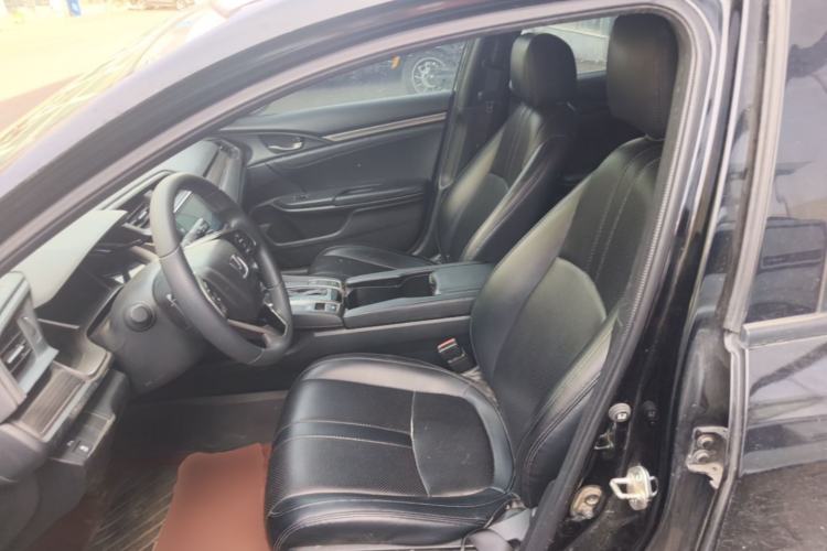 Used Honda Civic 2021 HATCHBACK 220TURBO CVT Trendy Cool Edition Left Front Seat