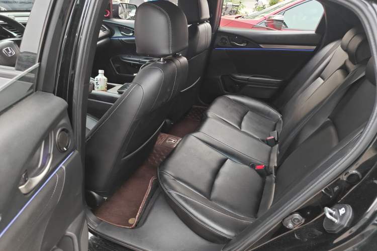 Used Honda Civic 2021 HATCHBACK 220TURBO CVT Trendy Cool Edition Left Rear Seat