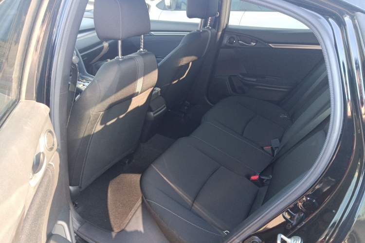 Used Honda Civic 2021 HATCHBACK 220TURBO CVT Trendy Cool Edition Left Rear Seat
