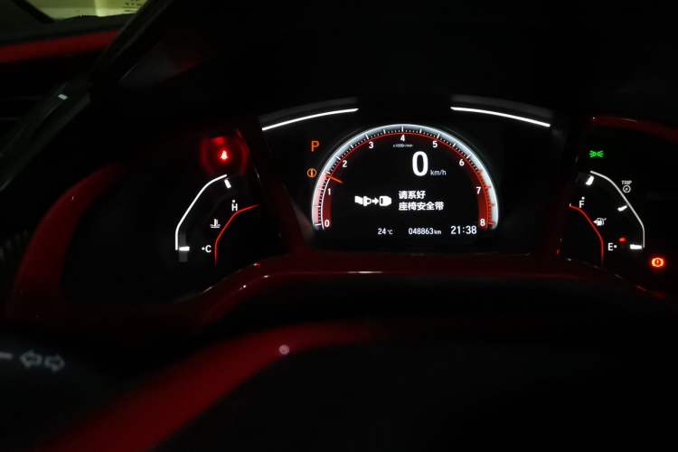 Used Honda Civic 2021 HATCHBACK 220TURBO CVT Trendy Cool Edition Odometer Close Up