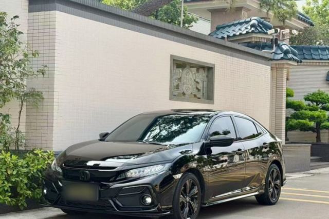 Used Honda Civic 2021 HATCHBACK 220TURBO CVT Trendy Cool Edition