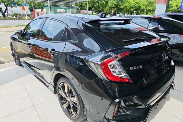 Used Honda Civic 2021 HATCHBACK 220TURBO CVT Trendy Cool Edition Rear Left 45 Deg