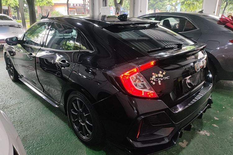 Used Honda Civic 2021 HATCHBACK 220TURBO CVT Trendy Cool Edition Rear Left 45 Deg