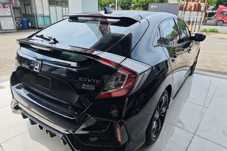 Used Honda Civic 2021 HATCHBACK 220TURBO CVT Trendy Cool Edition Rear Right 45 Deg