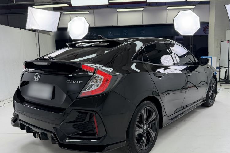 Used Honda Civic 2021 HATCHBACK 220TURBO CVT Trendy Cool Edition Rear Right 45 Deg