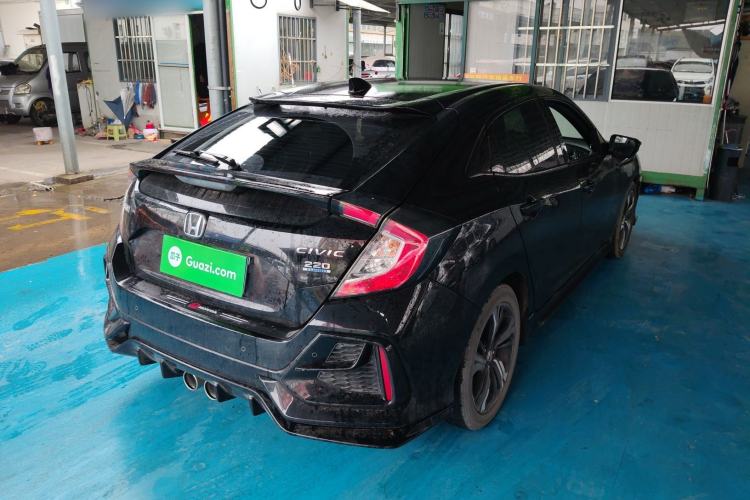 Used Honda Civic 2021 HATCHBACK 220TURBO CVT New Trendsetter Rear Right 45 Deg