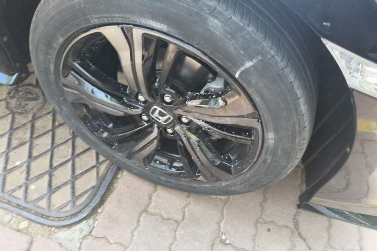 Used Honda Civic 2021 HATCHBACK 220TURBO CVT Trendy Cool Edition Right Front Wheel Hub