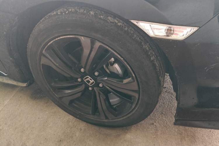 Used Honda Civic 2021 HATCHBACK 220TURBO CVT Trendy Cool Edition Right Front Wheel Hub
