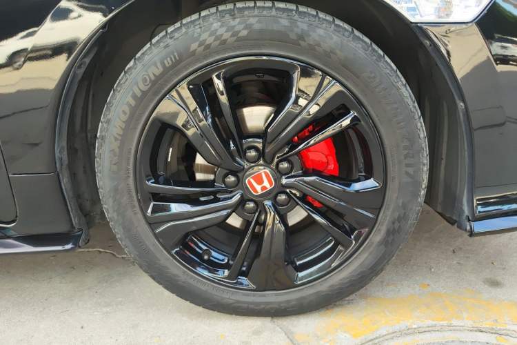 Used Honda Civic 2021 HATCHBACK 220TURBO CVT Trendy Cool Edition Right Front Wheel Hub