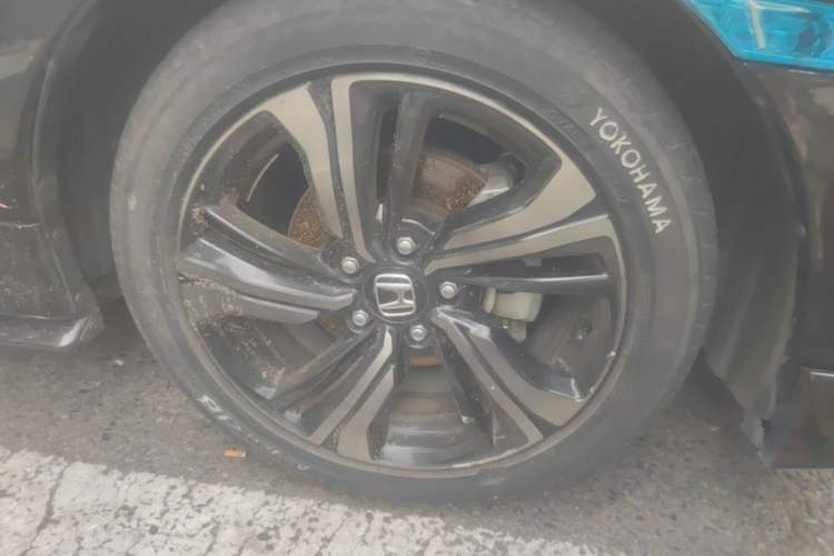 Used Honda Civic 2021 HATCHBACK 220TURBO CVT Trendy Cool Edition Right Front Wheel Hub