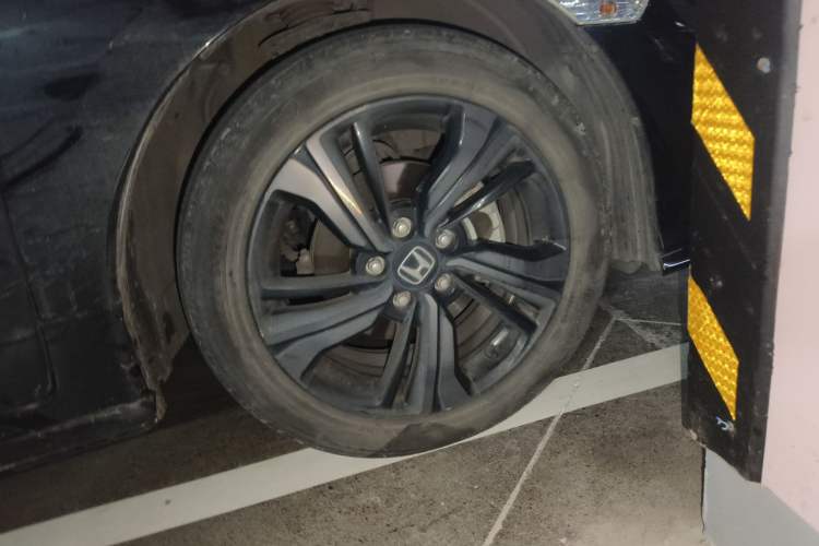 Used Honda Civic 2021 HATCHBACK 220TURBO CVT Trendy Cool Edition Right Front Wheel Hub