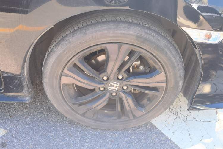 Used Honda Civic 2021 HATCHBACK 220TURBO CVT Trendy Cool Edition Right Front Wheel Hub