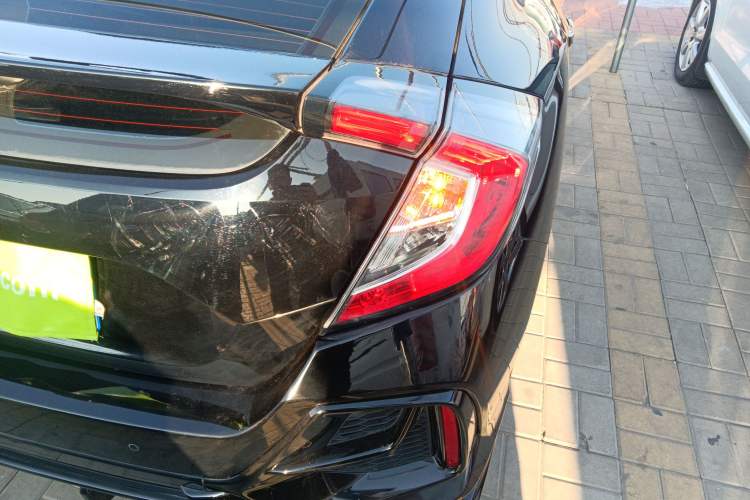 Used Honda Civic 2021 HATCHBACK 220TURBO CVT Trendy Cool Edition Right Rear Taillight