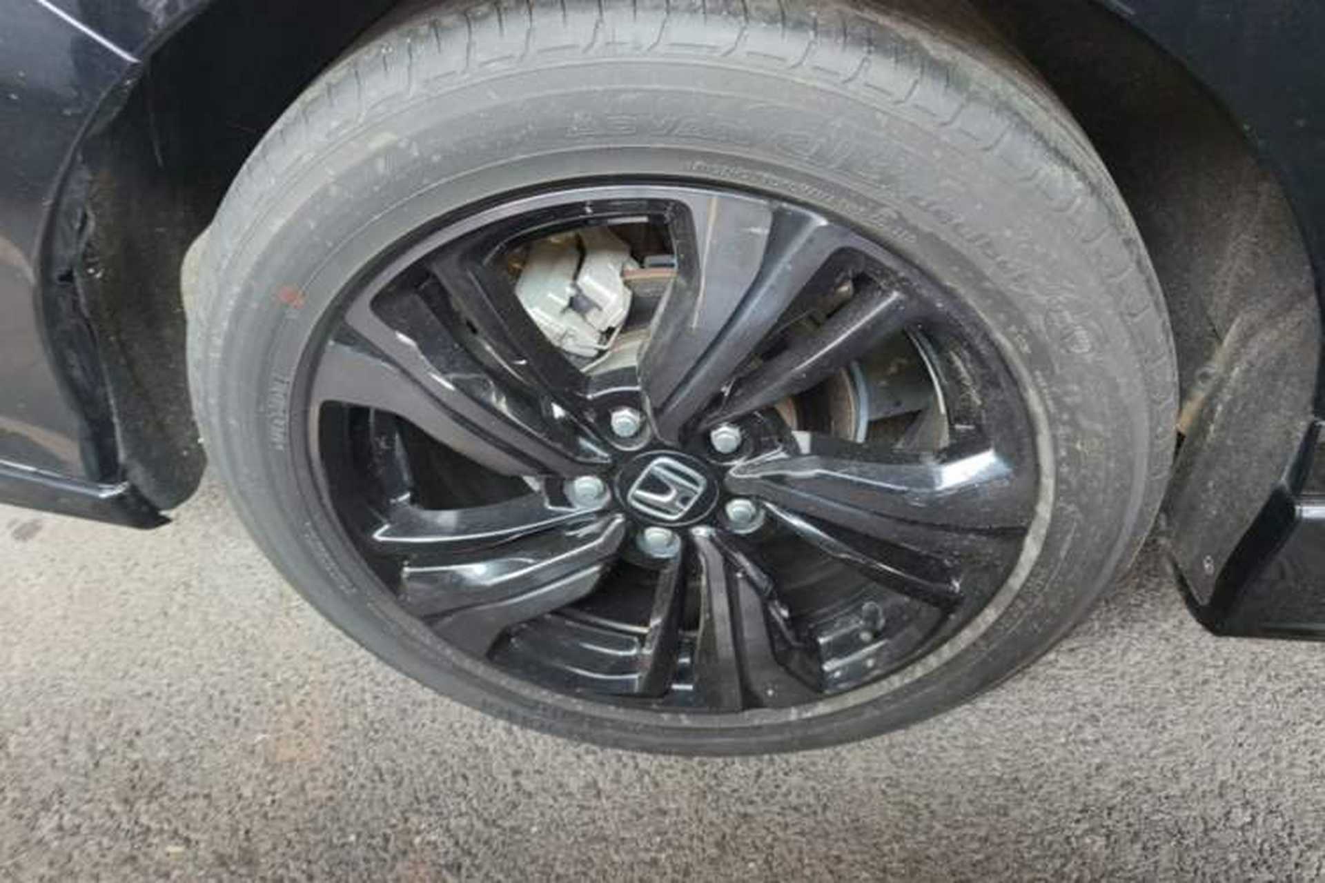 Used Honda Civic 2021 HATCHBACK 220TURBO CVT Trendy Cool Edition Right Rear Wheel Hub
