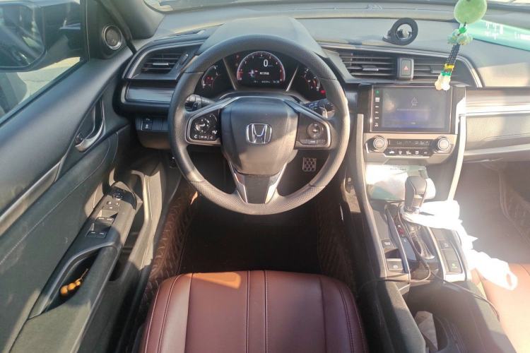 Used Honda Civic 2021 HATCHBACK 220TURBO CVT Trendy Cool Edition Steering Wheel