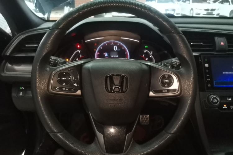 Used Honda Civic 2021 HATCHBACK 220TURBO CVT Trendy Cool Edition Steering Wheel