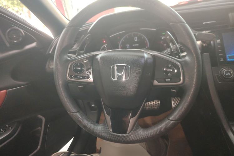 Used Honda Civic 2021 HATCHBACK 220TURBO CVT Trendy Cool Edition Steering Wheel