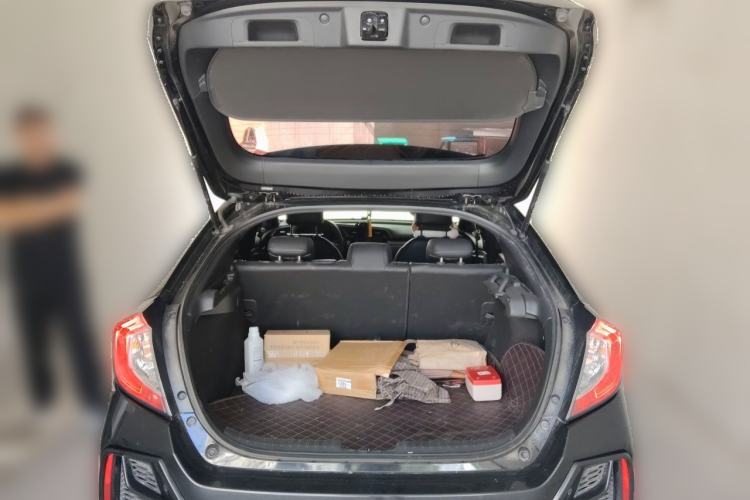 Used Honda Civic 2021 HATCHBACK 220TURBO CVT Trendy Cool Edition Trunk