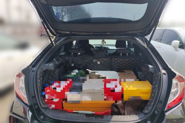 Used Honda Civic 2021 HATCHBACK 220TURBO CVT Trendy Cool Edition Trunk