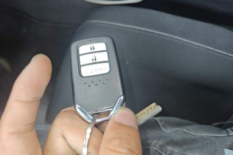 Used Honda Civic 2021 HATCHBACK 220TURBO CVT Trendy Cool Edition Vehicle Key