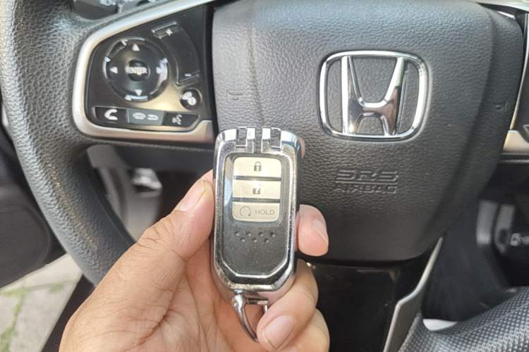 Used Honda Civic 2021 HATCHBACK 220TURBO CVT Trendy Cool Edition Vehicle Key