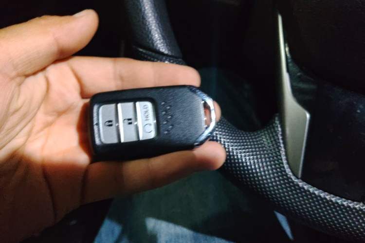 Used Honda Civic 2021 HATCHBACK 220TURBO CVT Trendy Cool Edition Vehicle Key