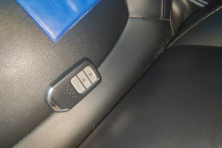 Used Honda Civic 2021 HATCHBACK 220TURBO CVT Trendy Cool Edition Vehicle Key
