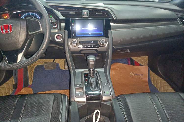 Used Honda Civic 2021 HATCHBACK 220TURBO CVT New Trendsetter Audio And AC Panel