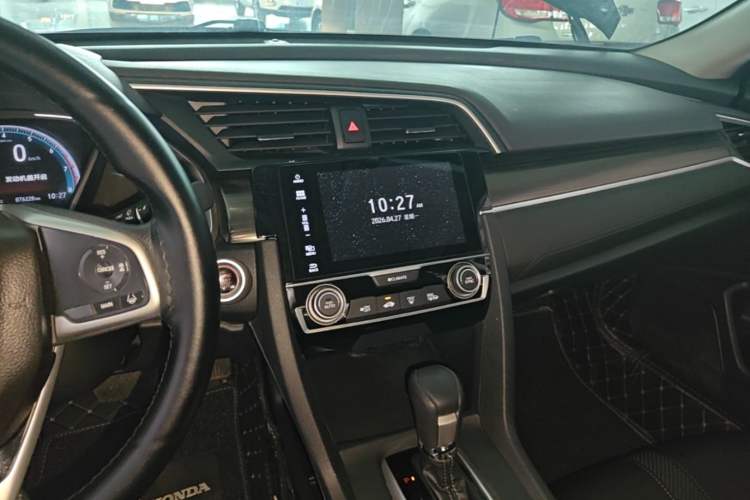 Used Honda Civic 2021 HATCHBACK 220TURBO CVT Trendy Cool Edition Audio And AC Panel