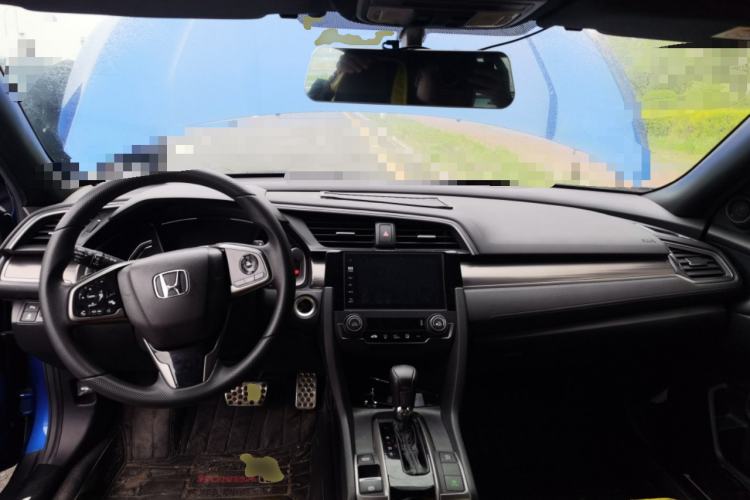 Used Honda Civic 2021 HATCHBACK 220TURBO CVT Trendy Cool Edition Center Console