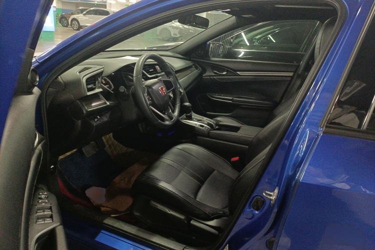 Used Honda Civic 2021 HATCHBACK 220TURBO CVT New Trendsetter Driver Seat