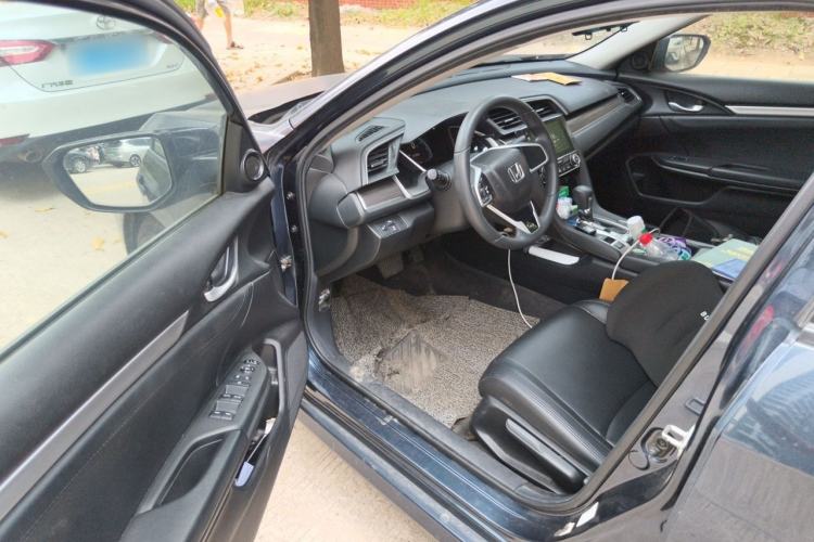 Used Honda Civic 2021 HATCHBACK 220TURBO CVT New Trendsetter Driver Seat