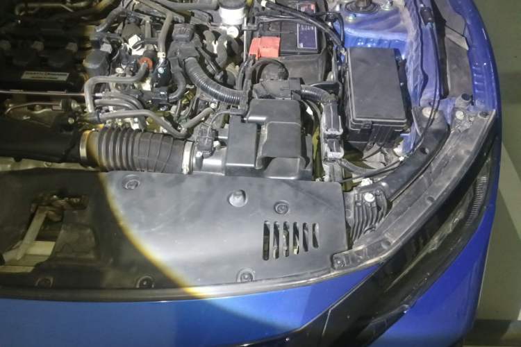 Used Honda Civic 2021 HATCHBACK 220TURBO CVT Trendy Cool Edition Engine Bay Left
