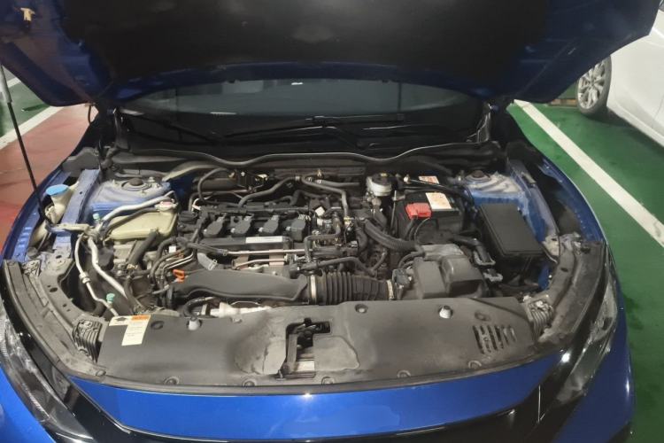 Used Honda Civic 2021 HATCHBACK 220TURBO CVT Trendy Cool Edition Engine Bay