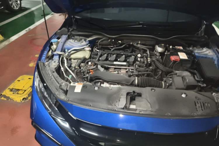 Used Honda Civic 2021 HATCHBACK 220TURBO CVT Trendy Cool Edition Engine Bay Right