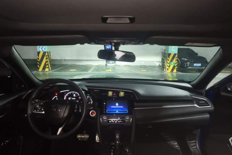 Used Honda Civic 2021 HATCHBACK 220TURBO CVT Trendy Cool Edition Headliner