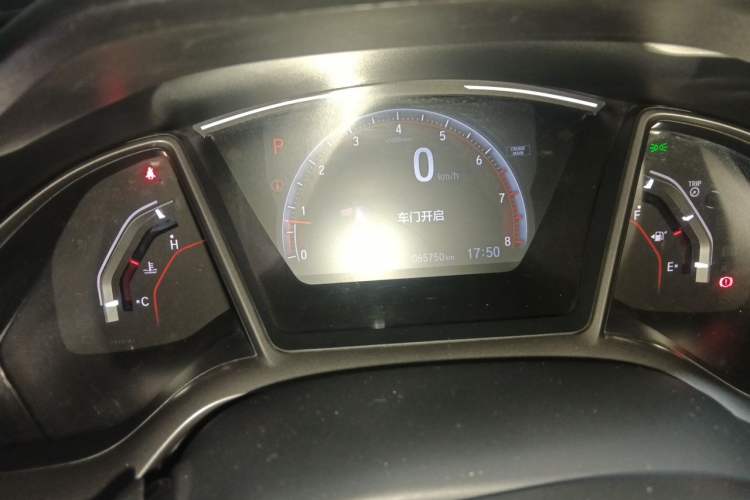 Used Honda Civic 2021 HATCHBACK 220TURBO CVT Trendy Cool Edition Instrument Cluster