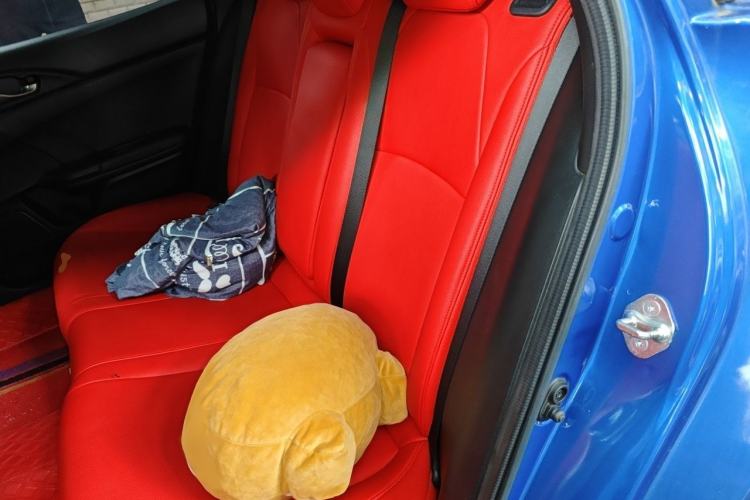 Used Honda Civic 2021 HATCHBACK 220TURBO CVT New Trendsetter Interior 4