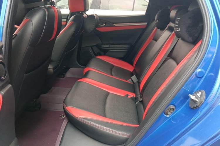 Used Honda Civic 2021 HATCHBACK 220TURBO CVT Trendy Cool Edition Left Rear Seat