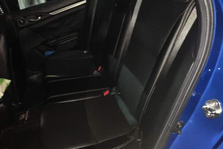 Used Honda Civic 2021 HATCHBACK 220TURBO CVT Trendy Cool Edition Left Rear Seat